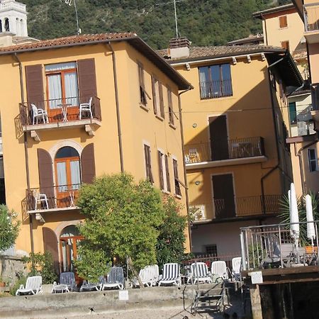 Wohnung In Malcesine Mit Privatstrand Exterior foto